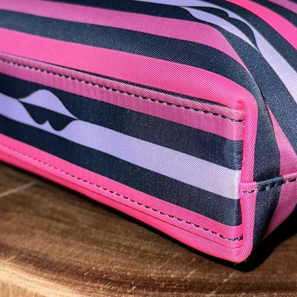 KATE SPADE Jae Nylon Lip Print Pink Multi Crossbody - Picture 10 of 16